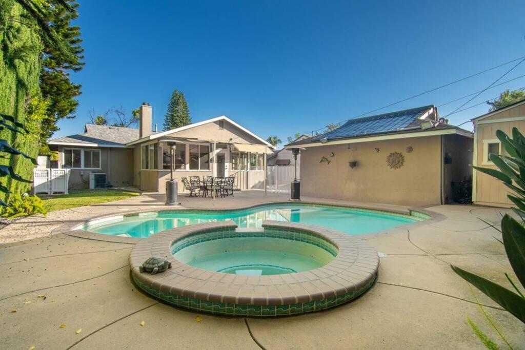 Large Home With Pool + Jacuzzi Los Angeles Buitenkant foto