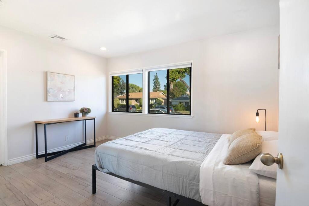 Large Home With Pool + Jacuzzi Los Angeles Buitenkant foto