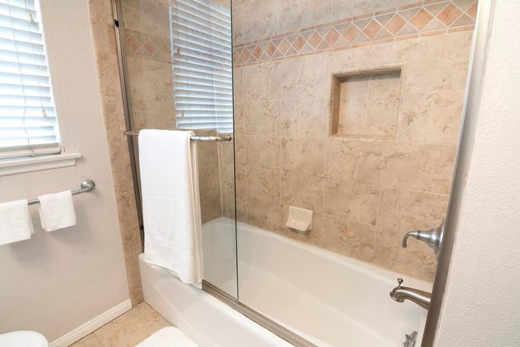 Large Home With Pool + Jacuzzi Los Angeles Buitenkant foto